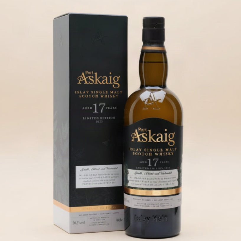 Port Askaig 17 Years Limited Edition med whiskyflaska och svart presentförpackning